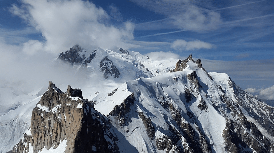 הפסגה של אתר הסקי בשאמוני – האלפים הצרפתיים